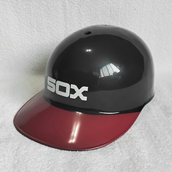 Full-Size 1969 MLB Chicago White Sox Collector's Batter's Helmet Never Adjusted! - Picture 2 of 4